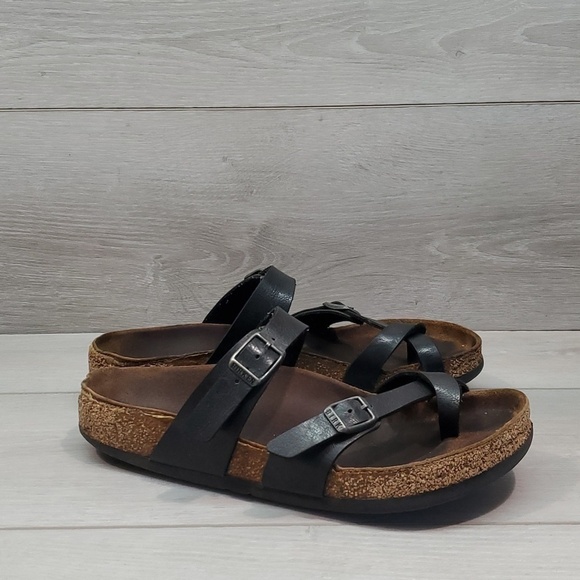 Birkenstock Shoes - Birkenstock Women Loop Toe Leather Sandals Flats shoes sz 38/7